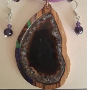  wood pendant and earing set